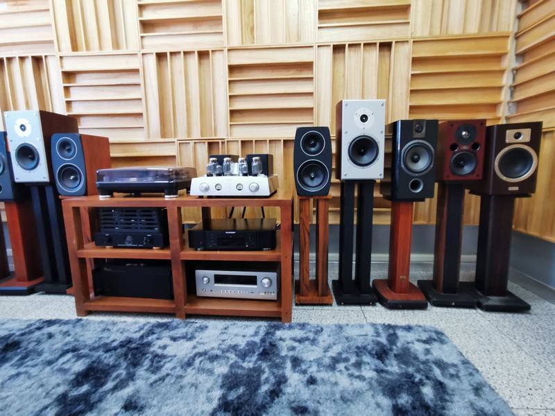 谁才是性价比之王？德法丹美五款入门HIFI书架箱对比横评