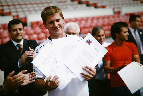 毒枭足球运动员,毁于毒品的足球球星