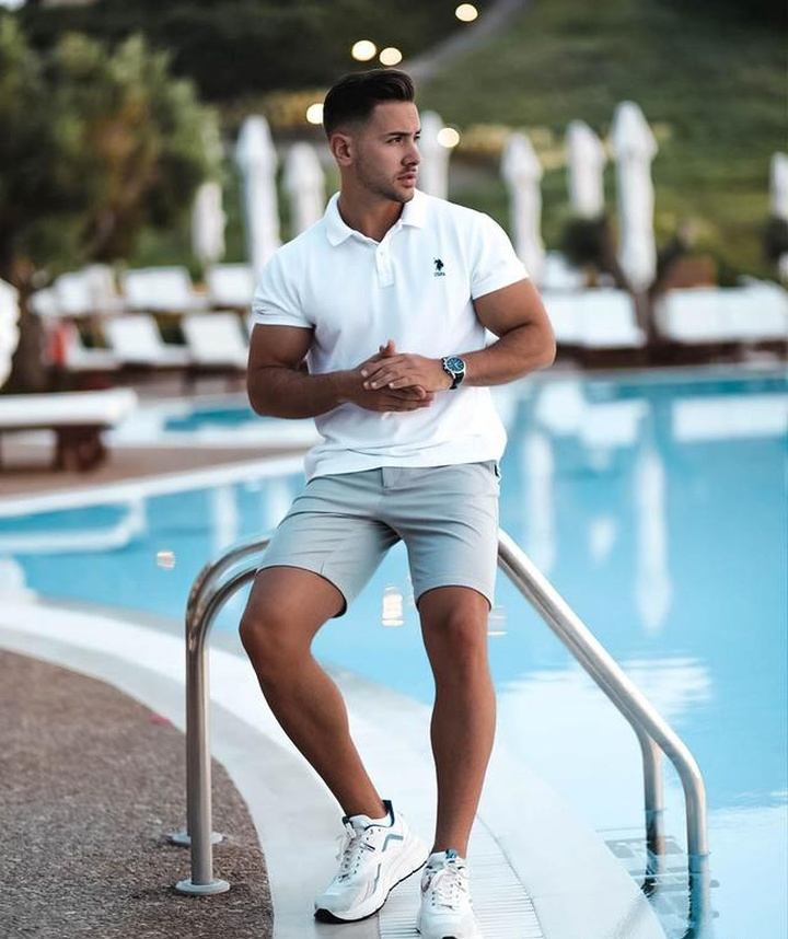 polo衫别再穿得像个油腻大叔了,什么polo衫比较修身适合年轻人穿