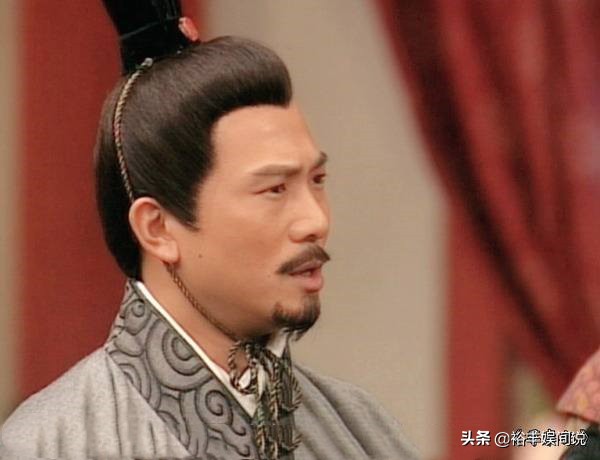 TVB“绿叶王”捱足28年无回报，离巢后红遍海外，揭港剧下降原因