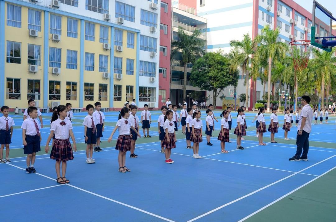 盛兴中英文学校如何,盛兴中英文学校是公立还是私立