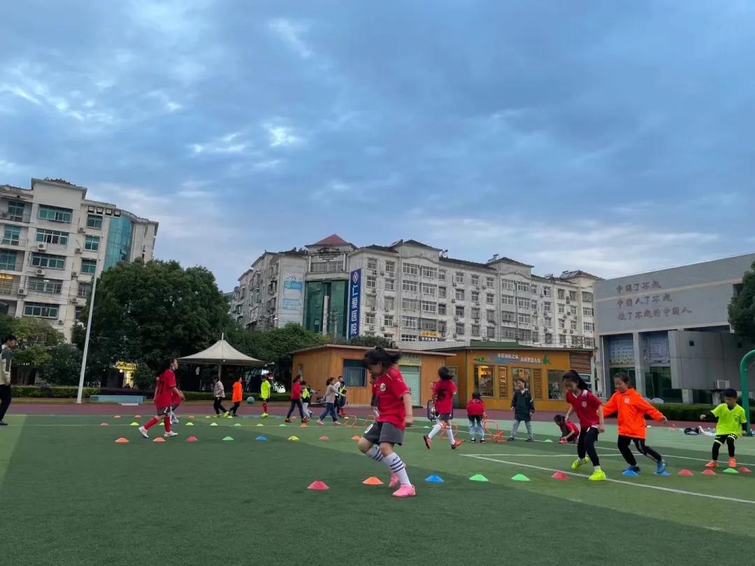 女足喜报,中国女足孝感集训