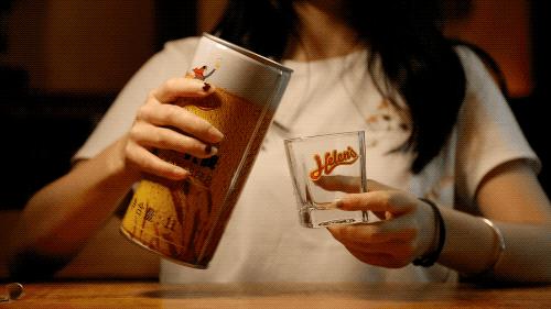 一家超有氛围感的小酒馆,这家小酒馆