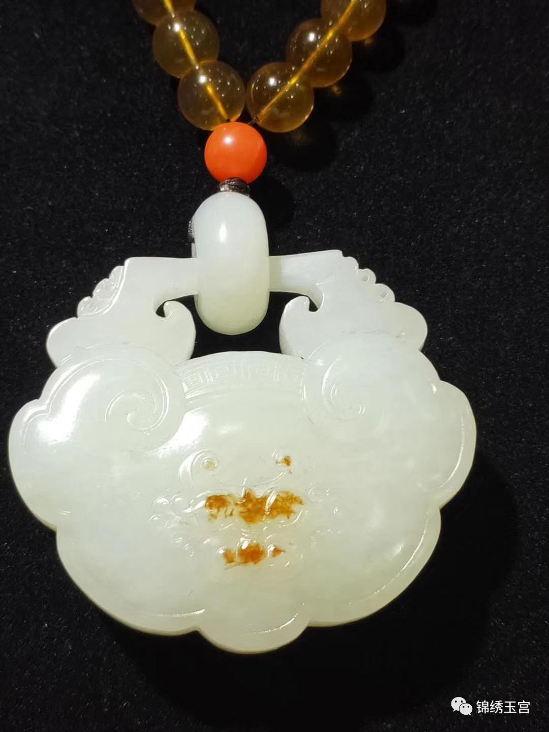 和田玉籽料裂纹颜色变深还是变淡,和田玉有裂纹怎么修复