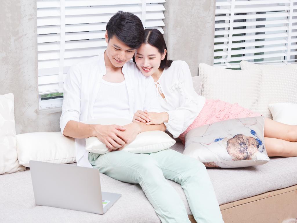 同房后倒立大半年了，咋还是没怀孕？到底怎样才是真的有助怀孕