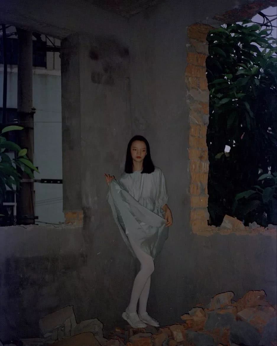 如果你曾被调侃长得像外星人，恭喜你，进军时尚圈的机会来了！