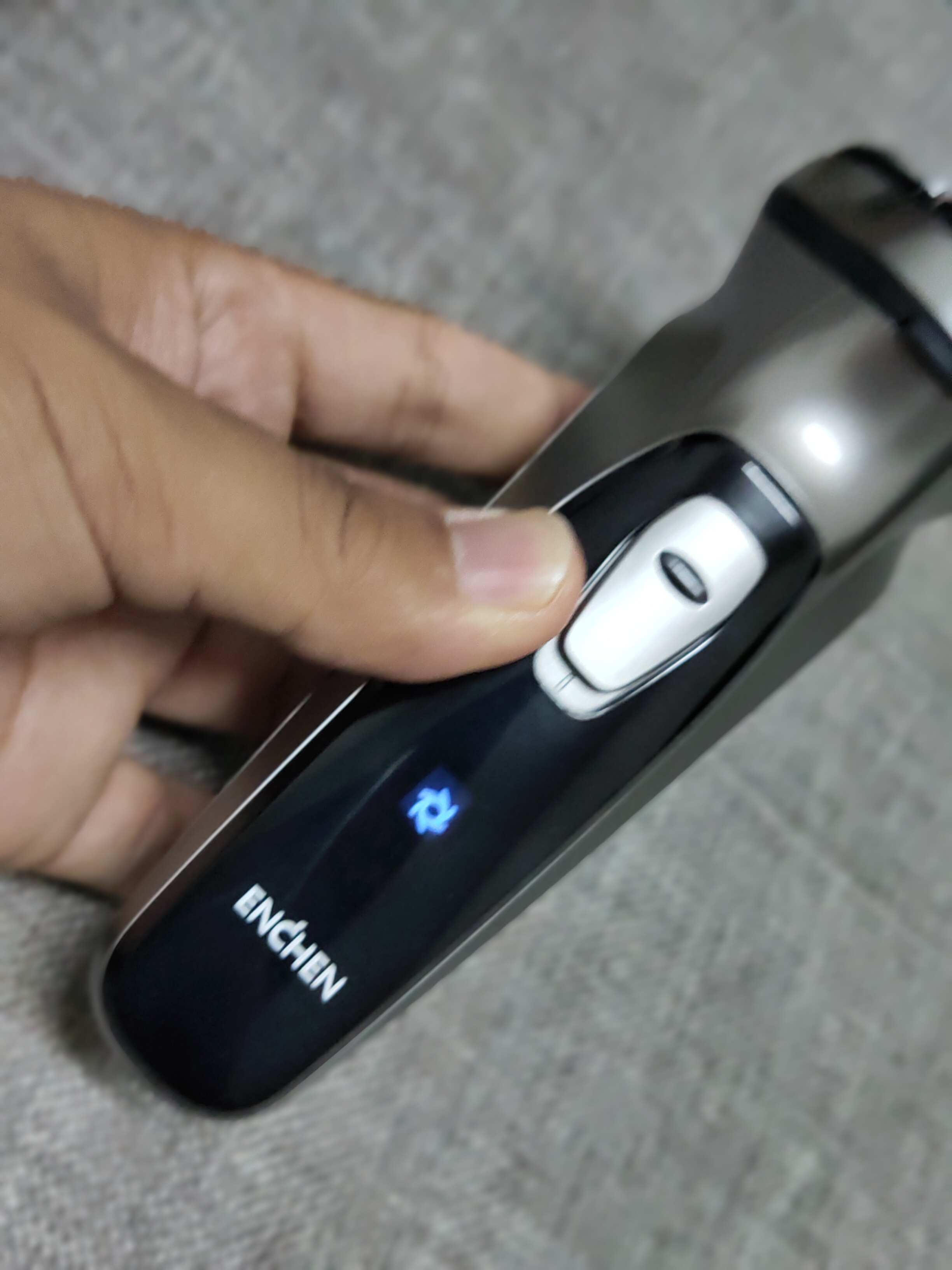 500块的剃须刀值得买吗,65元的剃须刀是否真的好用