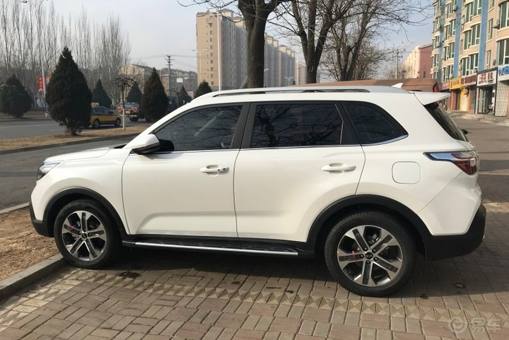 最新起亚智跑提车作业,老款起亚智跑购车推荐