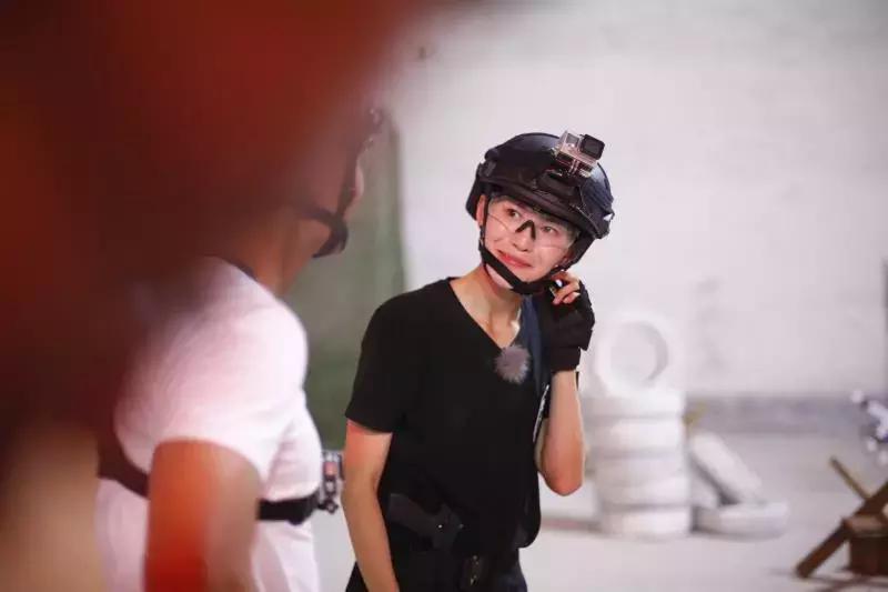 致敬警察的舞蹈,致敬是什么意思