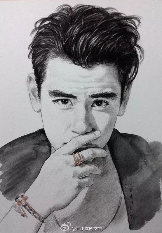 比起打印画,美院毕业的他,笔下这种彩铅水彩画才好看哭了~