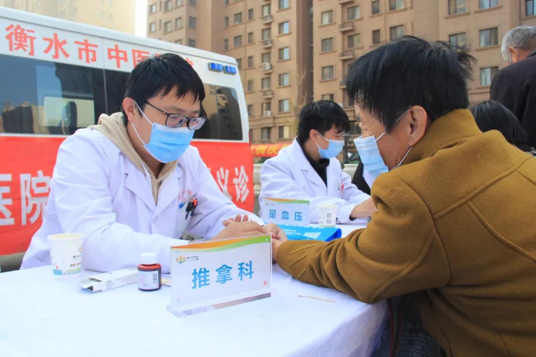 虽已初冬但温暖如初,虽已入冬但秋意未尽