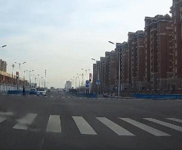 大路对门有什么忌讳,大路冲大门有什么危害