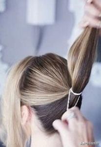 夏天盘发教程中长发减龄蝴蝶结,花苞头盘发的扎法教程儿童