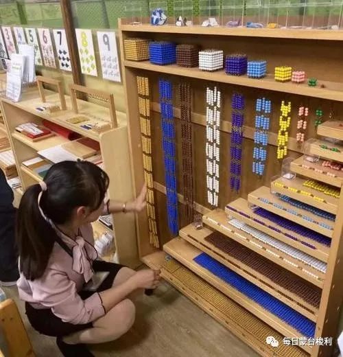 蒙台梭利的教育理论之教育观,简述蒙台梭利的教育思想