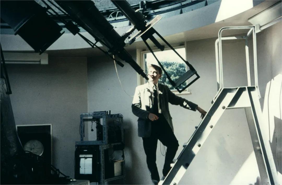 可以观测黑洞的天文望远镜,韦伯太空望远镜可以观测黑洞吗