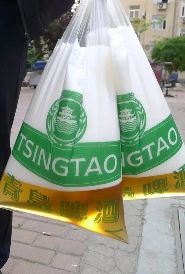 青岛喝啤酒的地方晚上,青岛市南晚上烧烤啤酒哪里比较好