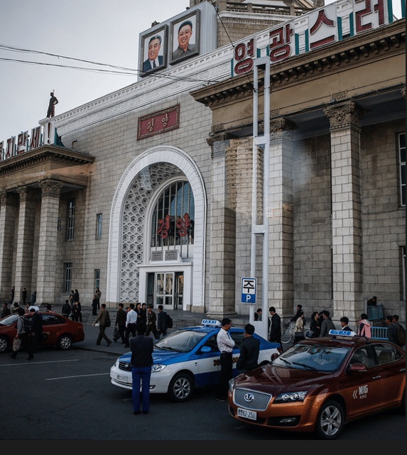 直击：朝鲜人的衣、住、行