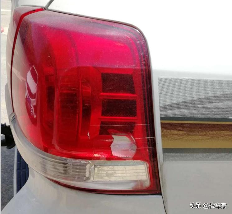 丰田兰德酷路泽手刹刹车位置,酷路泽28万左右的车