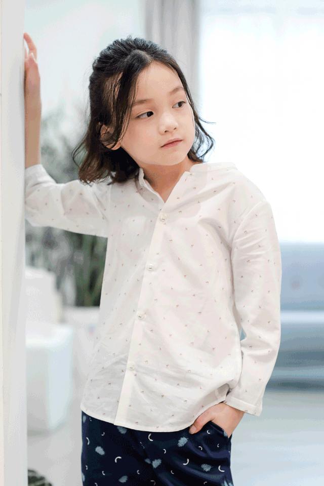 「CIERVO小鹿伯爵封面人物」邱彭浩：漫画里走出来的优雅少年