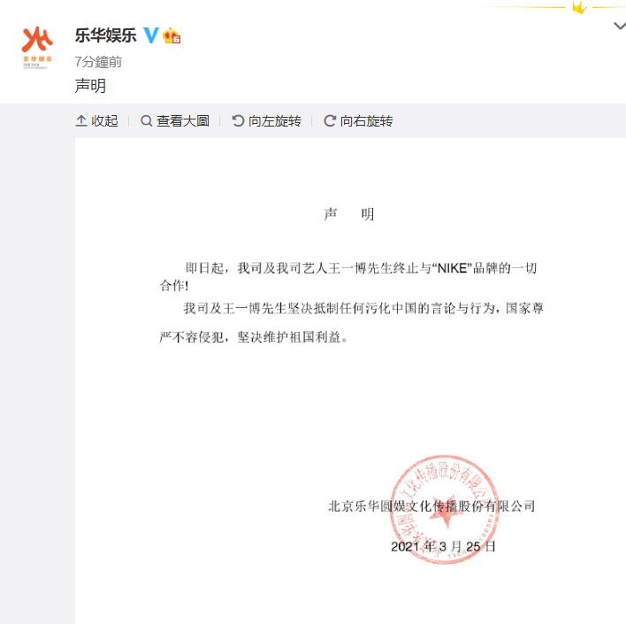 耐克阿迪达斯对比优衣库 (耐克阿迪优衣库哪款好)