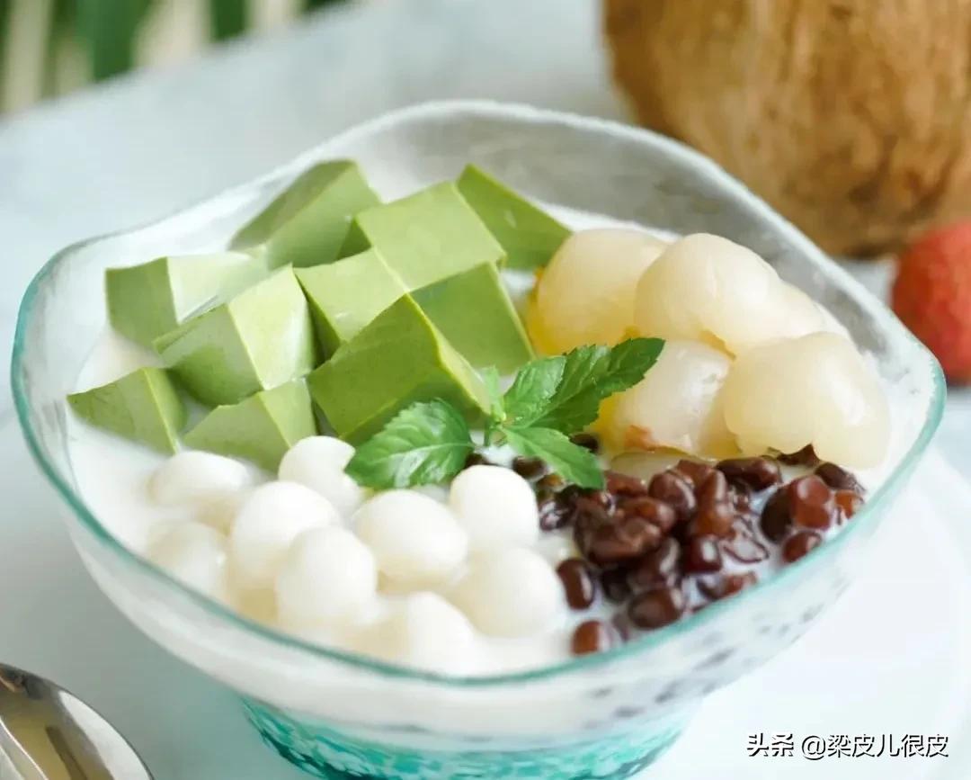 我的理想是开一家甜品店,等我老了想开一间甜品店