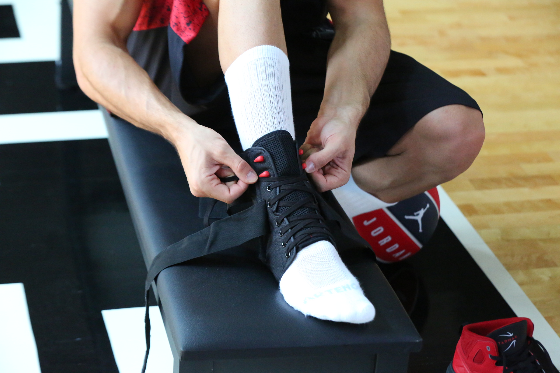 aq护踝护具,aq强力支撑护膝