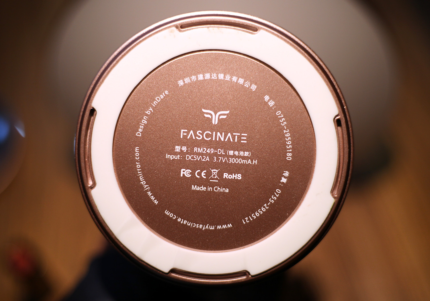 觅光化妆镜跟斐色耐哪个好,斐色耐折叠化妆镜测评