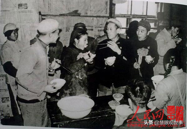 故事片透明的红萝卜完整版,透明的红萝卜有声小说免费