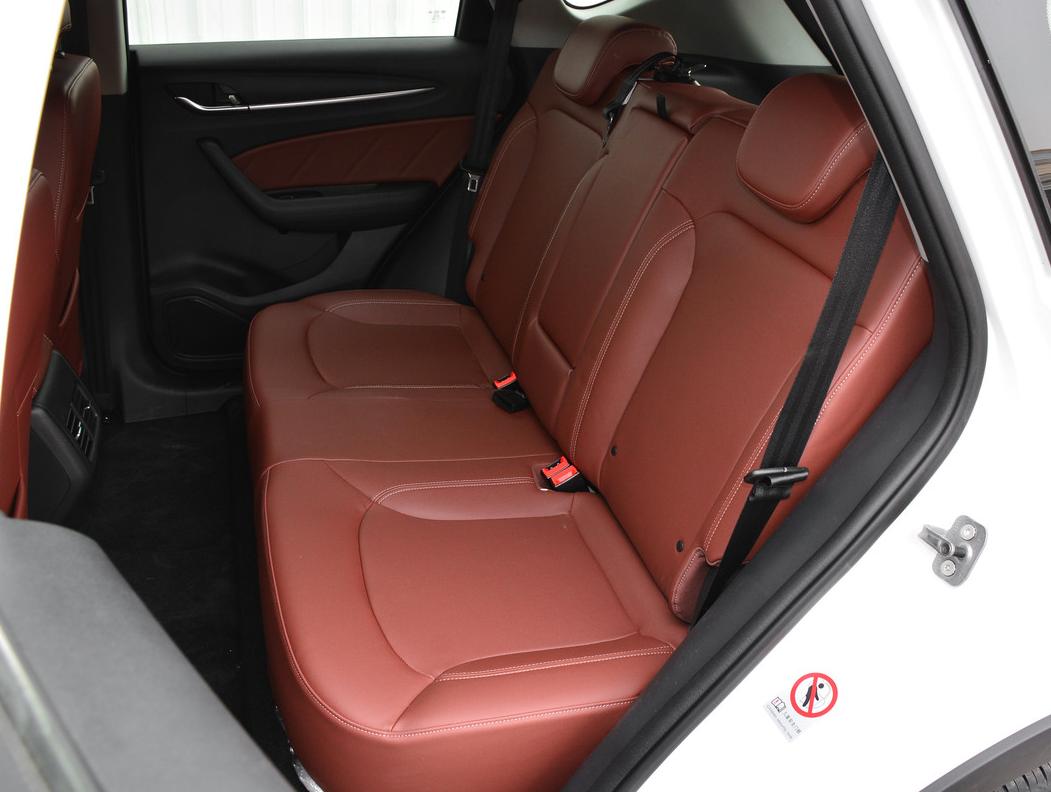 中华v6发动机真是宝马发动机吗,华晨中华v6现市场价多少钱啊