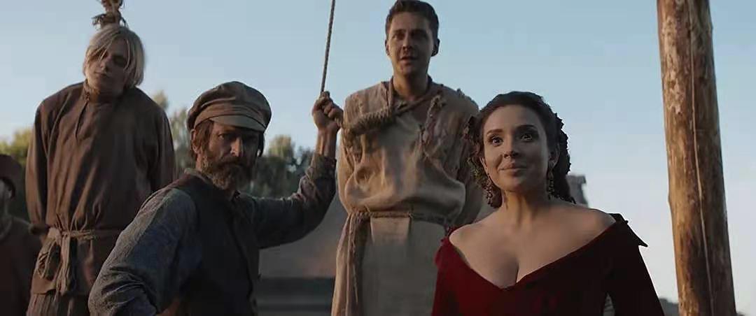 俄罗斯生活纪录片令人震惊的,揭秘富人奢靡生活的电影