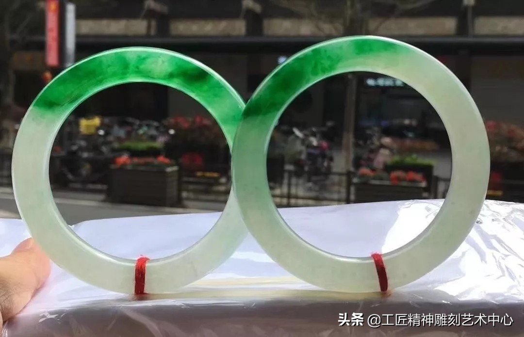 鉴定翡翠真假的方法有哪些,买的翡翠原石鉴定都是假的