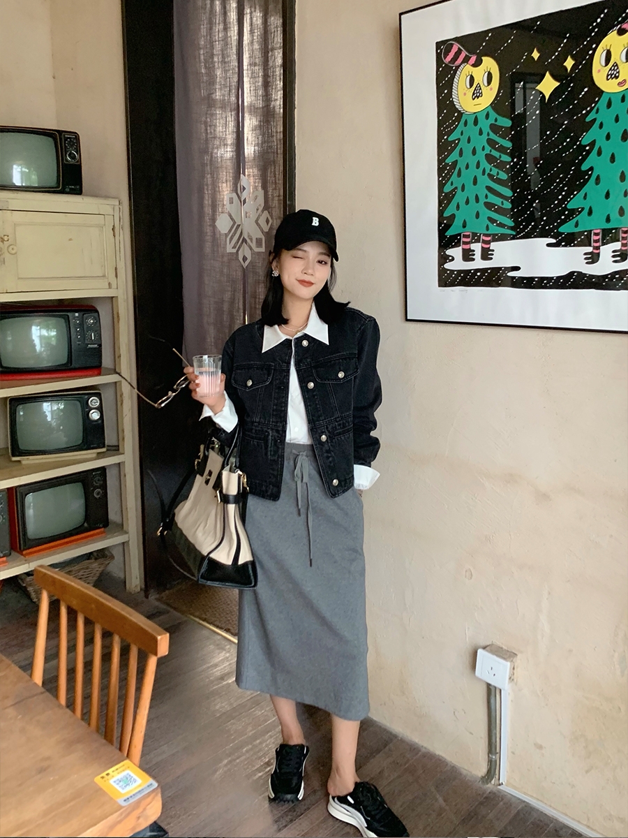 牛仔外套的n种搭配百搭又时髦,很潮的牛仔外套搭什么裤子好看