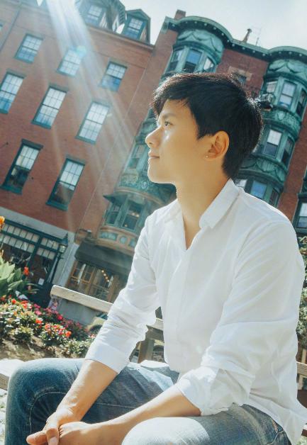 张杰是个怎样的歌手,张杰歌手偶像