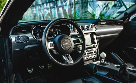 福特野马mustang2.3tecoboost20款,福特野马mustang现在值得买吗