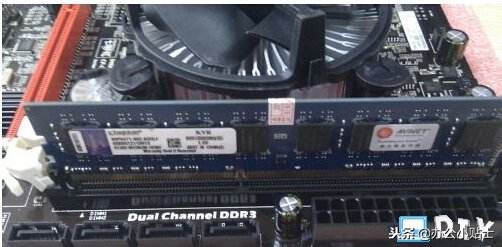 电脑开机黑屏怎么办进不去系统,电脑开机黑屏怎么办也没有鼠标