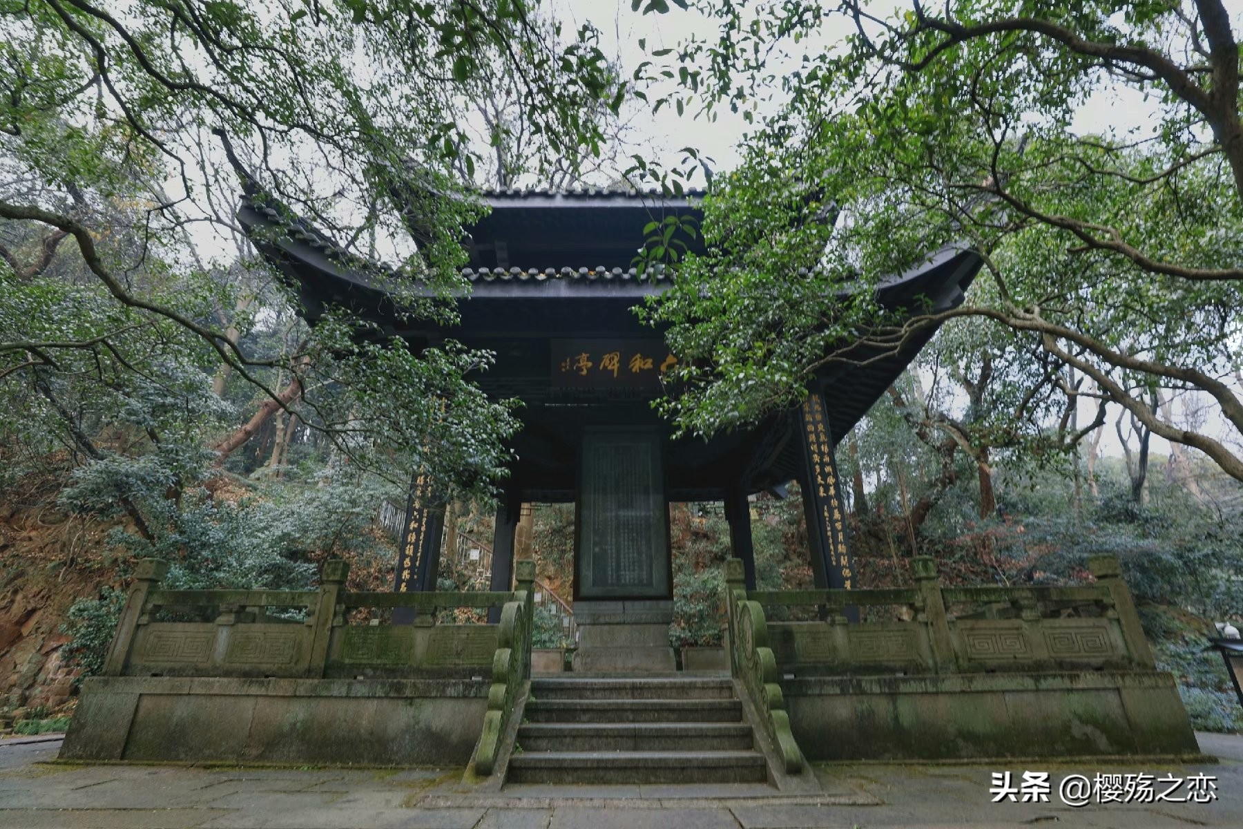 杭州古塔有哪些,杭州的古塔古建筑