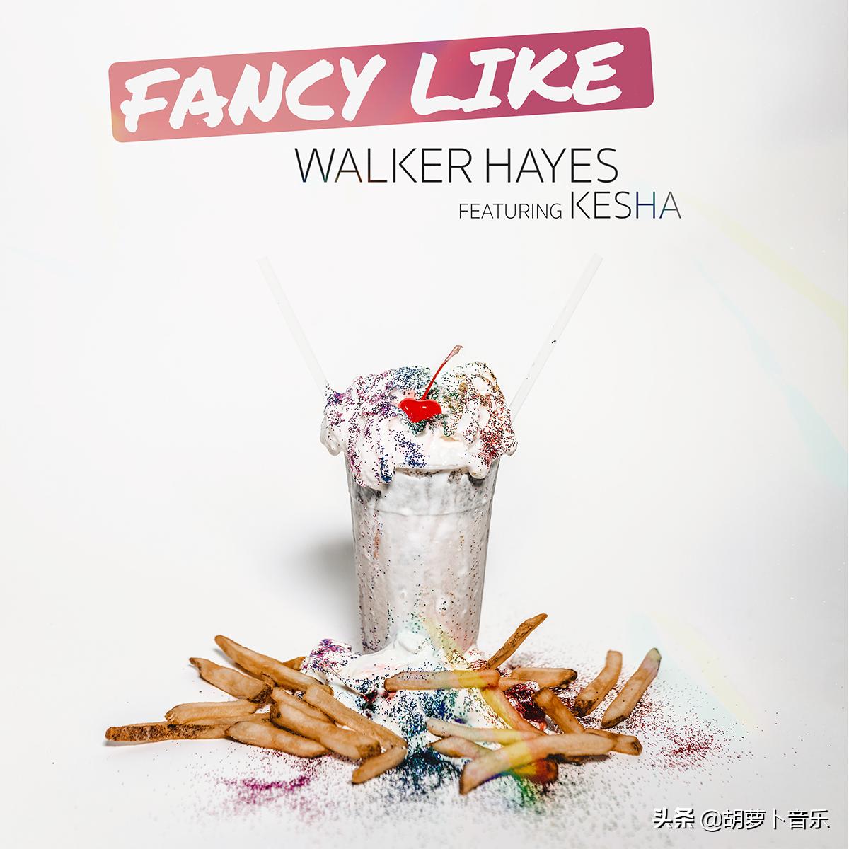 adele回归舞台,adele打雷姐