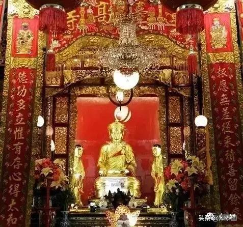 “尸体腐烂后会打嗝,我很害怕,但是我爱这份工作!”