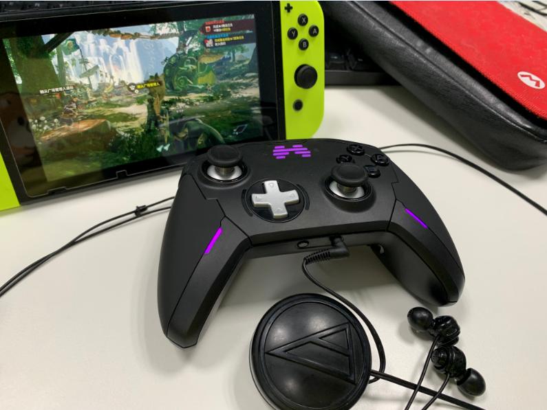 怪物猎人里，用机关枪屠龙是什么体验？网友：我的按键坏得更快了