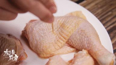 炸鸡一口一个韩国,炸鸡一口一个带酱料韩国版