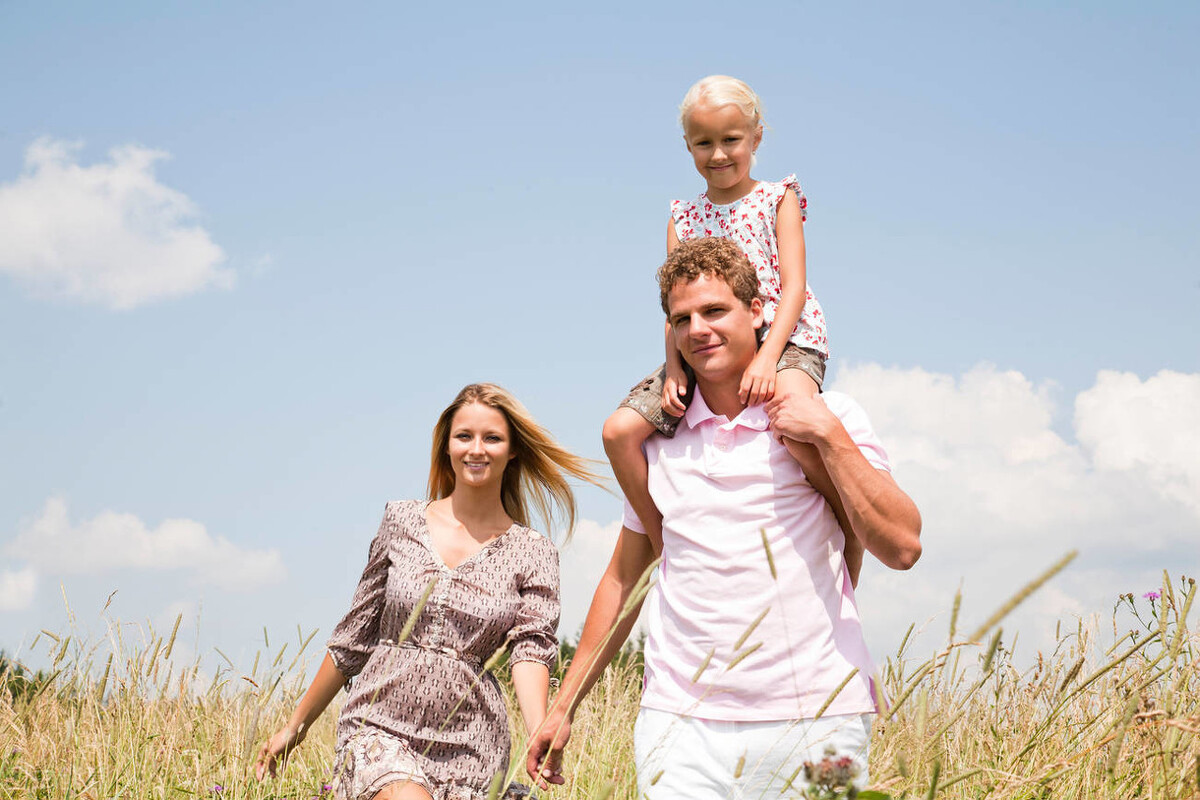 孩子内心恐惧没有安全感怎么解决,孩子长大缺乏安全感父母该怎么办