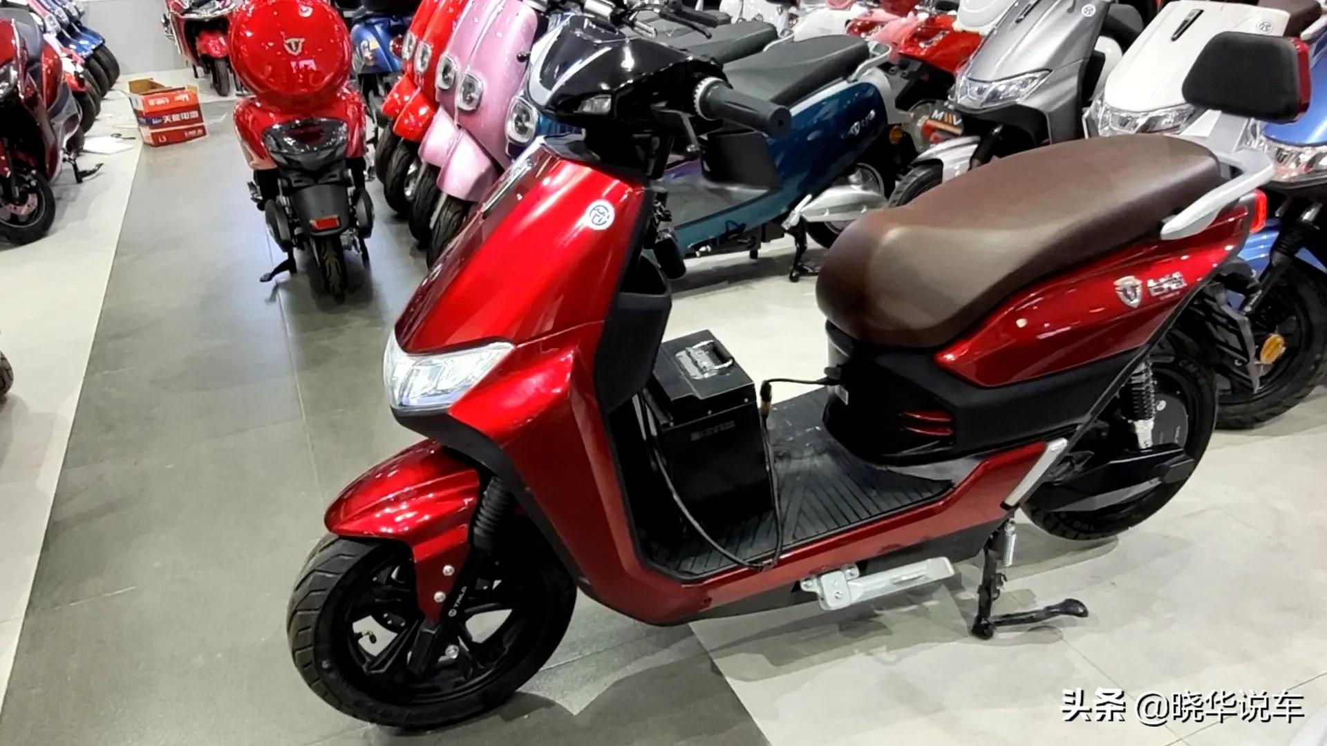 台铃虎贲电摩续航测试,台铃电摩虎贲超跑版