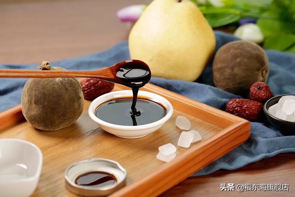 肺火旺痰多咳嗽喉咙干燥,肺部黄痰总咳不干净吃什么药