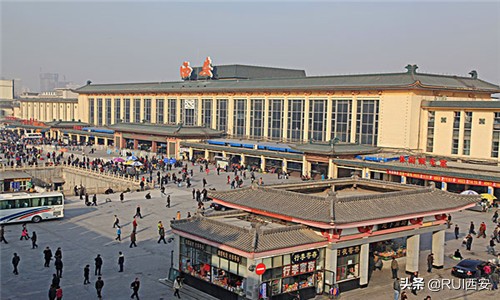 西安火车站最漂亮的站,让人吐槽的西安火车站