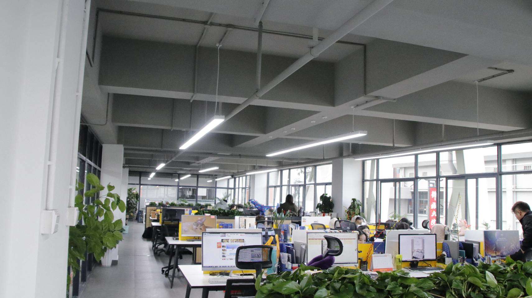 从草根创业者到ceo励志人生,90后草根逆袭ceo