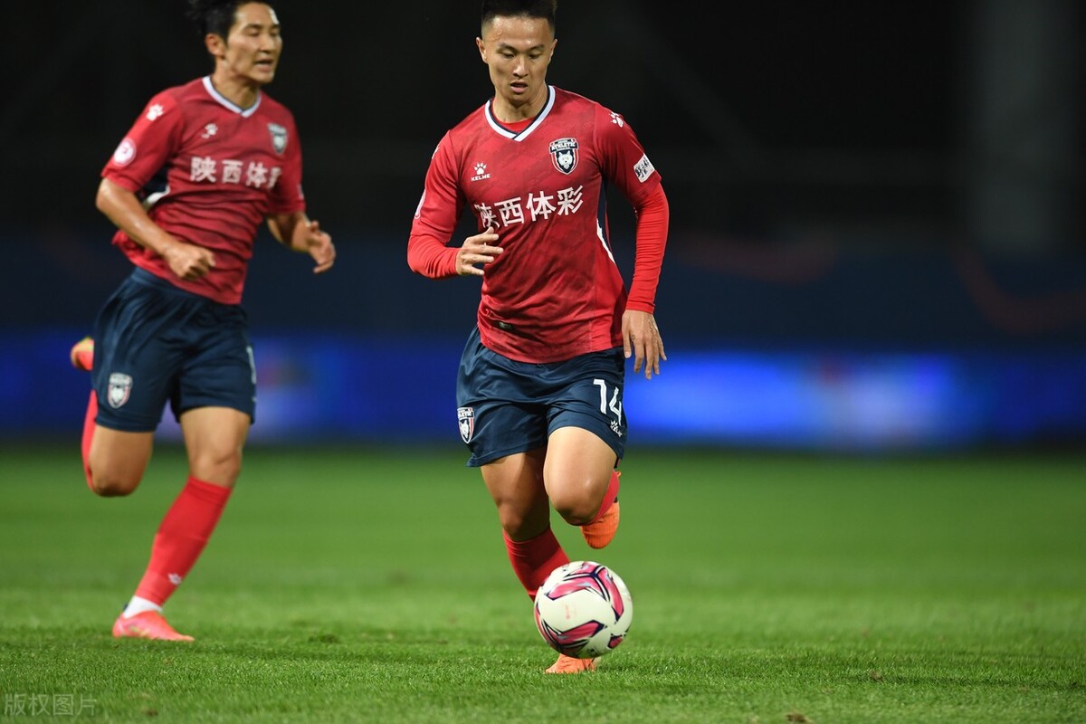 国足队长吐槽大会冯潇霆,国足队长冯潇霆上吐槽大会