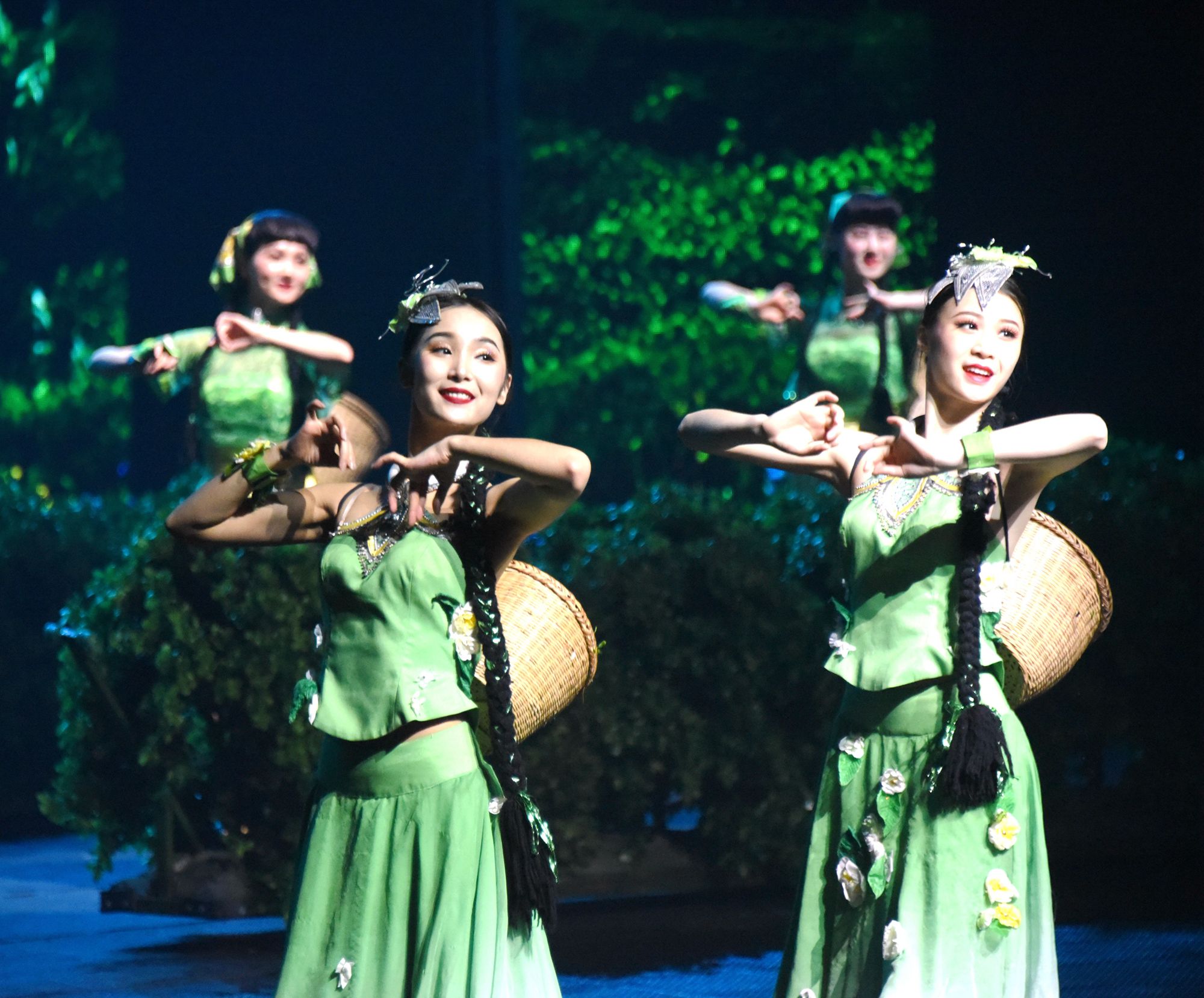 杭州宋城千古情演员出场,宋城千古情最漂亮的演员