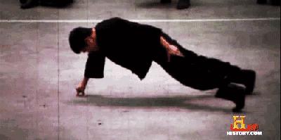 学武术基本功最佳方法,学武术要训练哪些动作视频