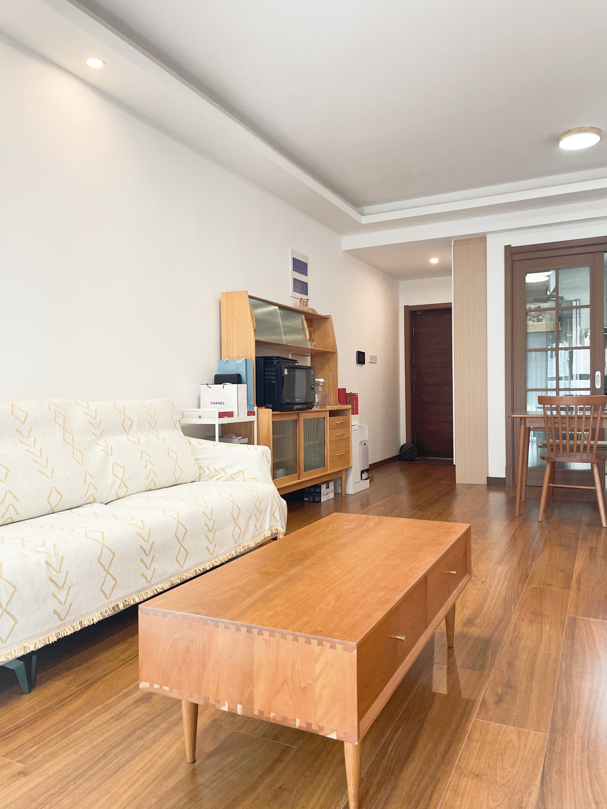 客厅高级感注意这几点,打造高级感客厅的10个建议