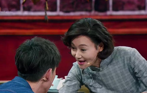 惠英红是讨饭出身吗,惠英红讨饭